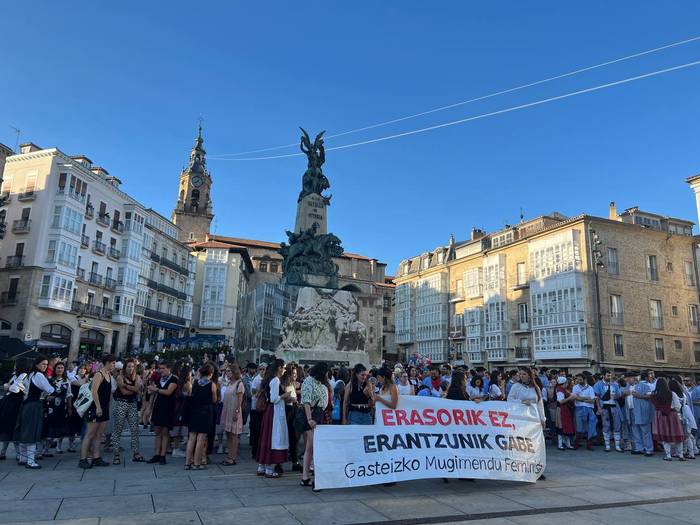 Gasteizko jaietan izandako eraso matxistak salatu dituzte