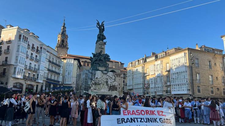 Gasteizko jaietan izandako eraso matxistak salatu dituzte