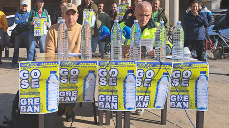 Akordiorik ezean, gose grebara joko dute Gasteizko lorezainek