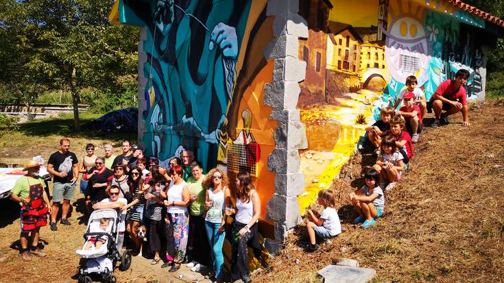 Tradizioari kolorea, Gorbeia magalean