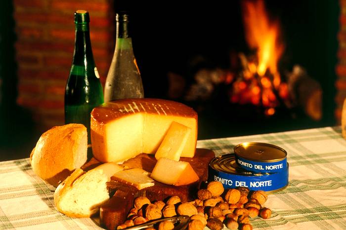 Muga zergen aurrean prezio handiko produktuak proposatu ditu Jaurlaritzak