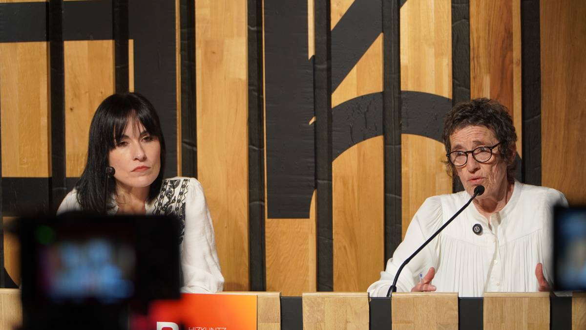 Larrialdi linguistikoaren diagnostikoarekin bat egin du Behatokiak