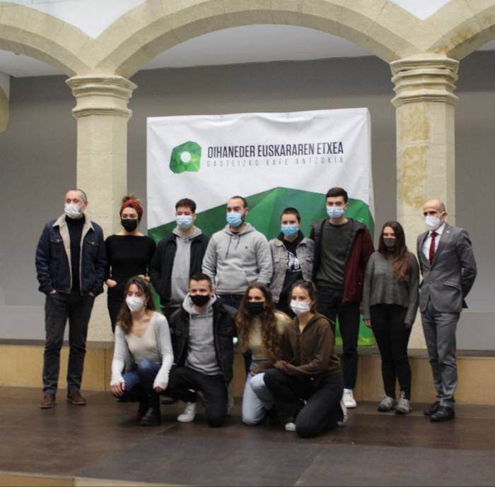 Batera sormen deialdia