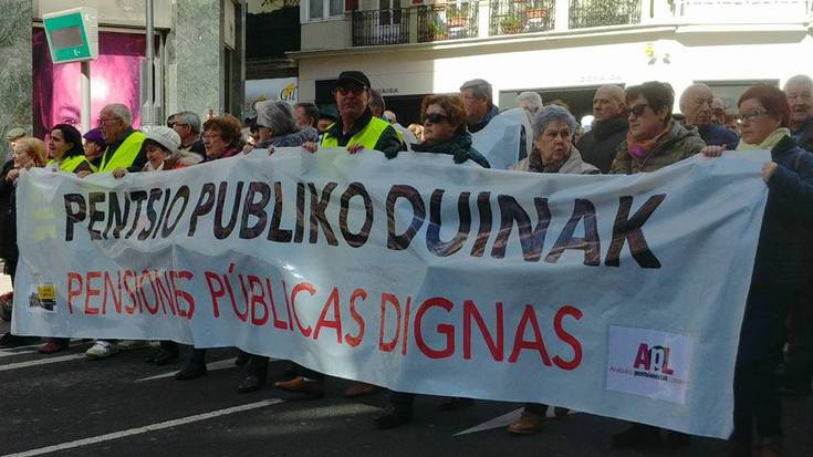 20.000 lagun baino gehiago atera dira kalera, pentsio publiko "duinak" eskatzeko