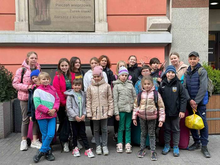 Hamar haur ukrainar hartzera iritsi nahi du Chernobil elkarteak