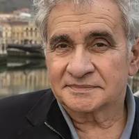 'Enarak' Bernardo Atxagaren azken liburuaren aurkezpen berezia