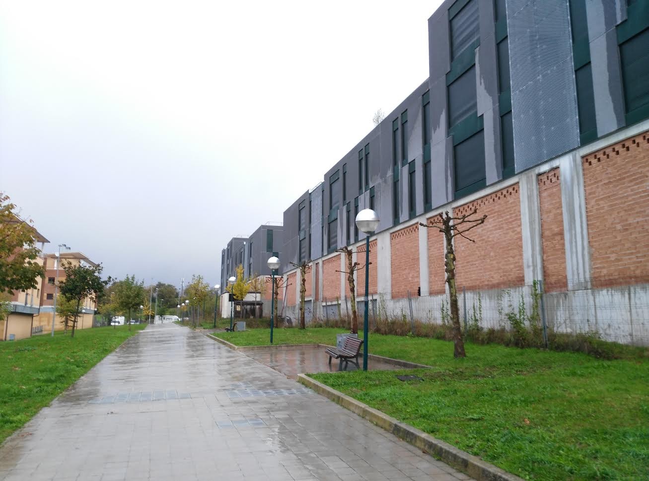 Etxebizitza beharra aztertzen ari dira Legution