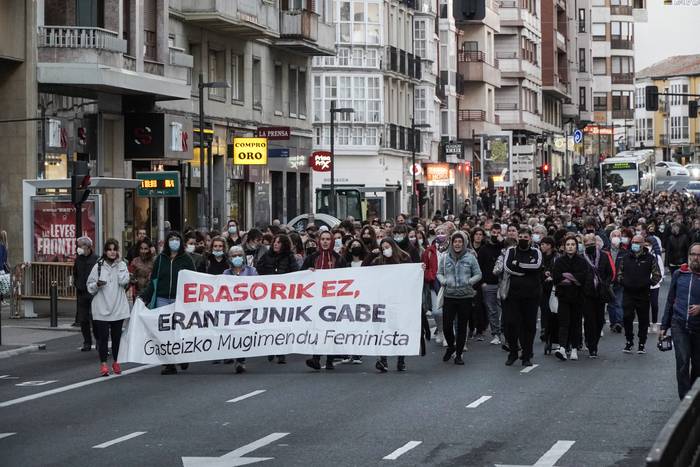 Gizon bat atxilotu dute Arana auzoan, genero indarkeria leporatuta