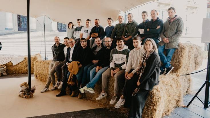 Hemezortzi gazte batu dira lehen sektorera