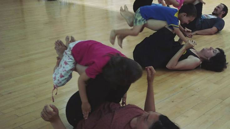 Kontakids, Zigor Lasagabasterren eskutik