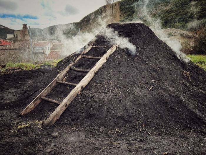 'Txondor plaza', Argi Malutak