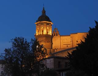 Ramona Norberta de Albizi tokia egin diote Bastidan