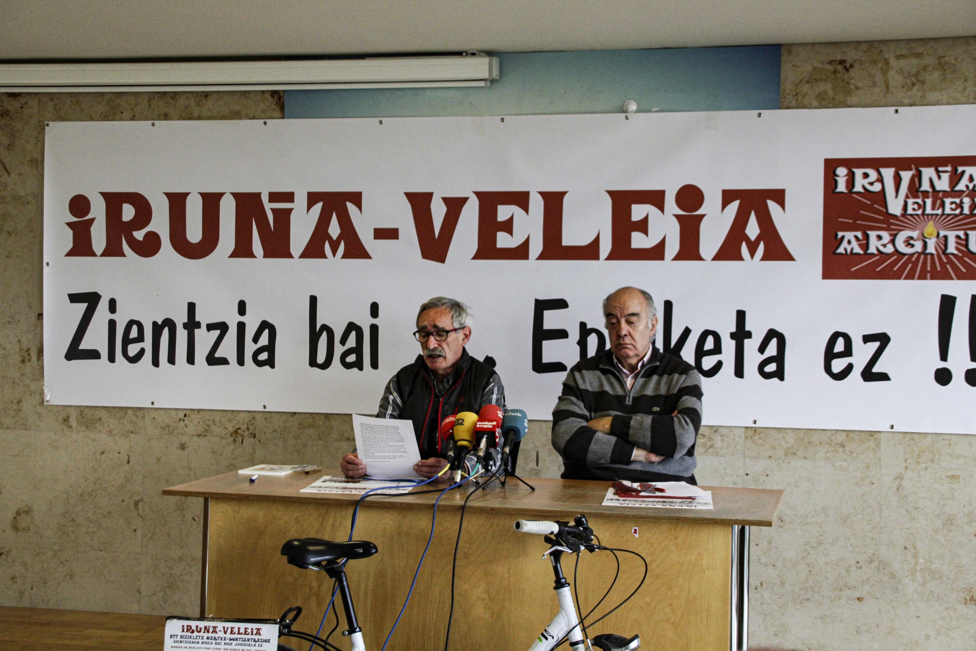 Ez daitezela ausartu grafitoak suntsitzera