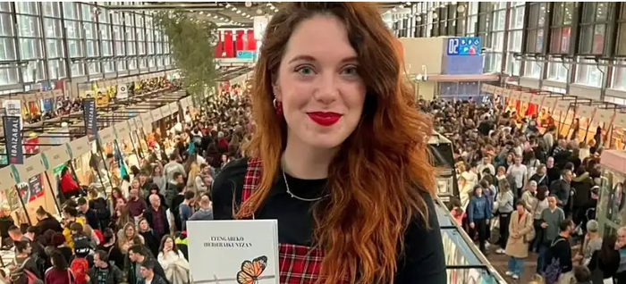 'Etengabeko (ber)eraikuntzan', Julene Gatzagaetxeberria