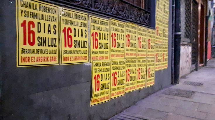 "Auzo antolakuntzak" Chanila, Robenson eta bi seme-alabei argindarra itzultzea lortu du