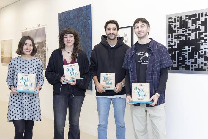 Arte Vital lehiaketako erakusketa bikoitza aurkeztu dute