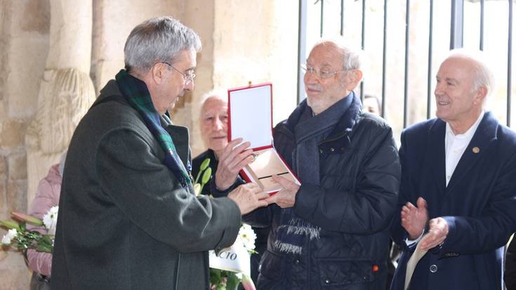 Urrezko Domina Sabin Salaberriri