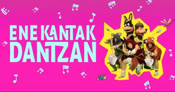Ene Kantak Dantzan Txantreako Erraldoiekin