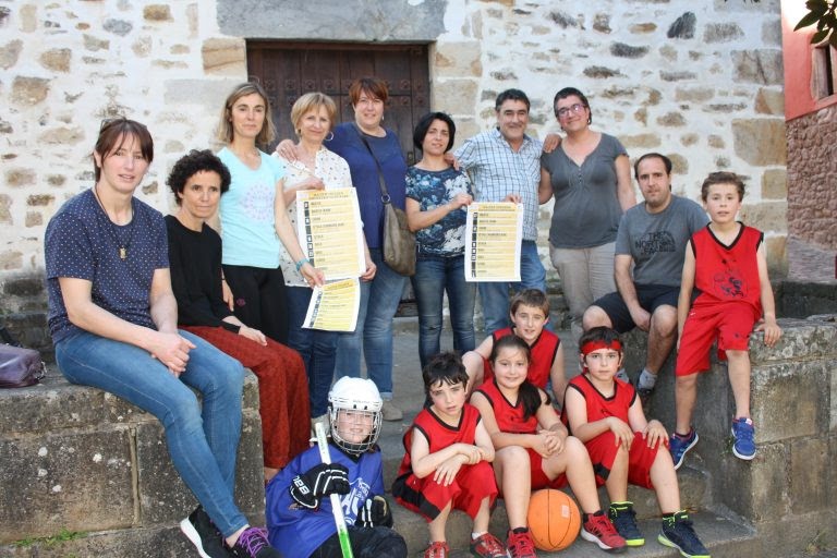 Maider Unda Olinpiadak antolatu dituzte Aramaion