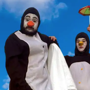 [GASTEIZKO JAIAK] 'Hau beroa!', Oihulari Klown