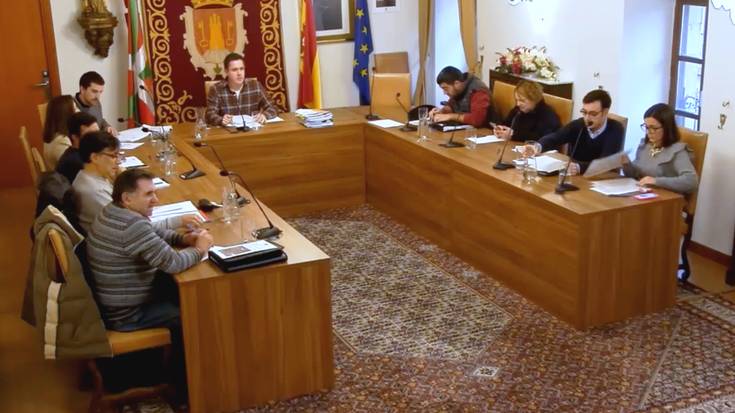 EH Bilduk EAJri babesa kendu dio Guardian