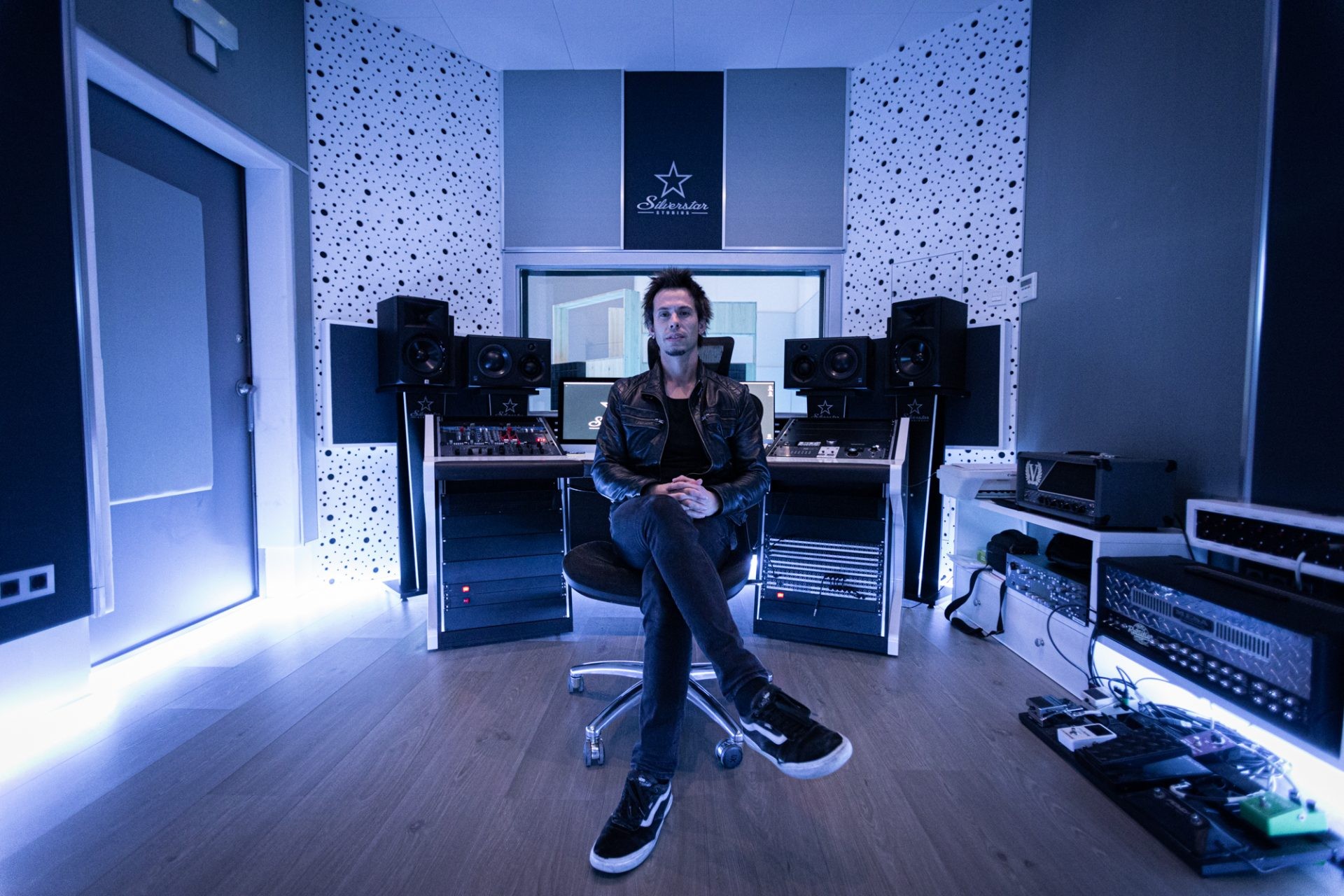Silverstar Studios, erresonantzien espazioa