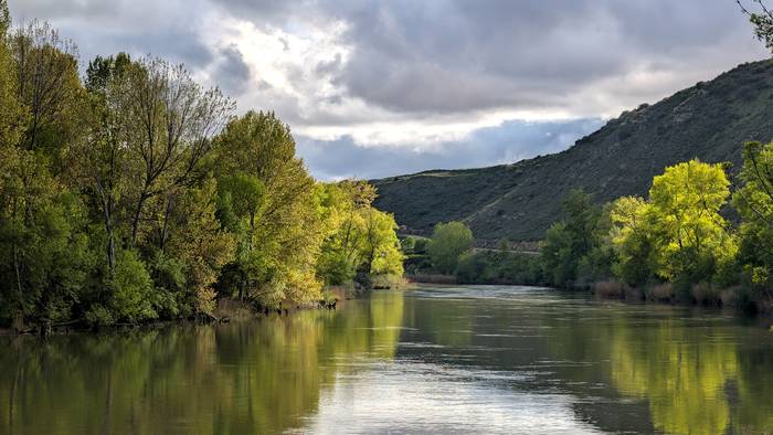 Asteburuan, bustitzeko aukera, eta ez soilik igerilekuan
