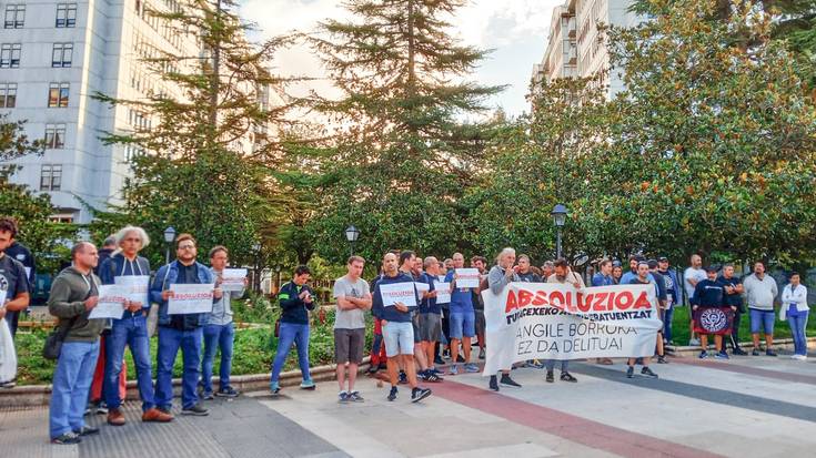 Bi ertzain ez dira agertu Tubacexeko auzipetuen epaiketara