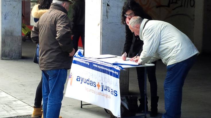 PPk etorkinen inguruan erabilitako diskurtso "xenofoboa" salatu dute