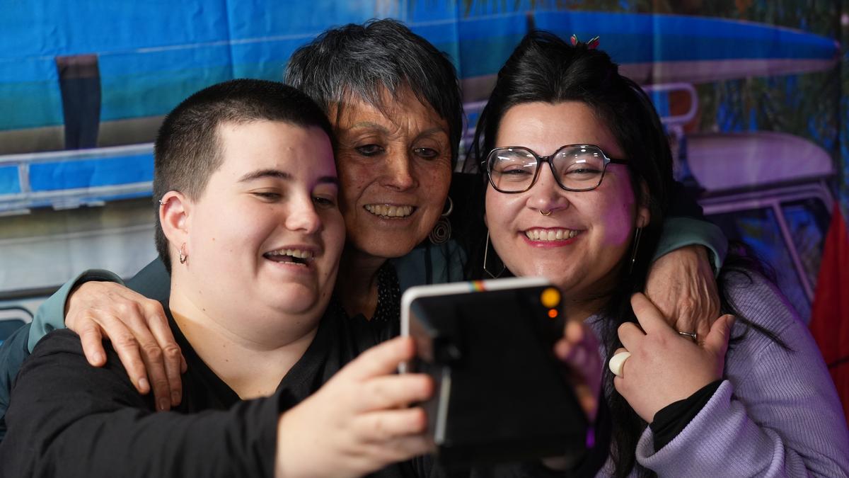 B-ALEA | Esti Besa: "Upategiko lana polita da, baino ordu asko dira eta denbora asko kentzen dit nere burua zaintzeko"