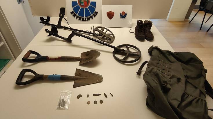 Bi gizon ikertzen ari dira Iruña-Veleian espoliazio jarraitua egiteagatik