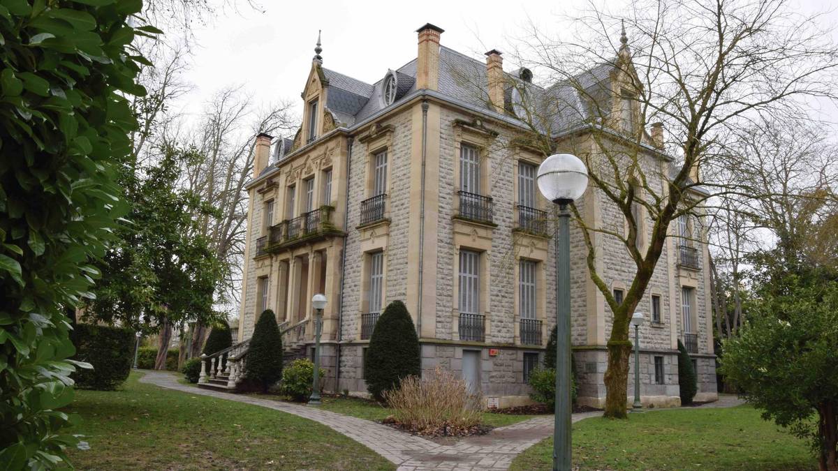 Ingurumen teknikari berrientzat ingelesa ezinbestekoa izango da, baina euskara ez