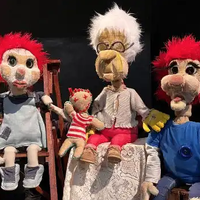 'Kontukantari 3: zimurren artean kontukantari'