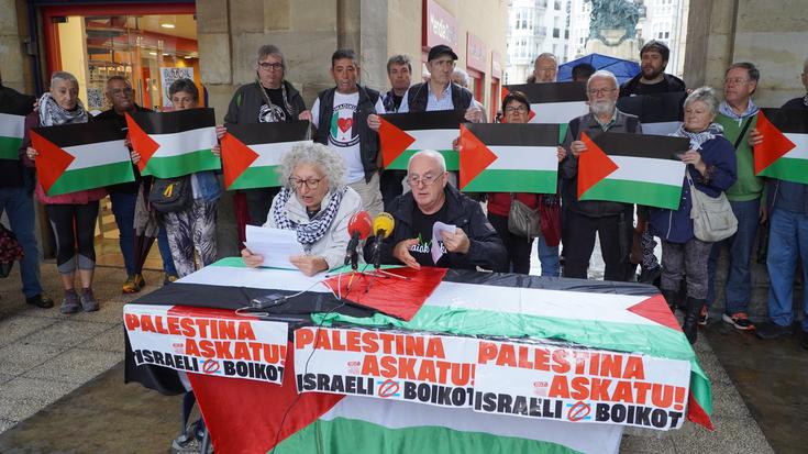 Palestina eta Euskal Herriaren aldeko aldarriak Vueltaren etapan