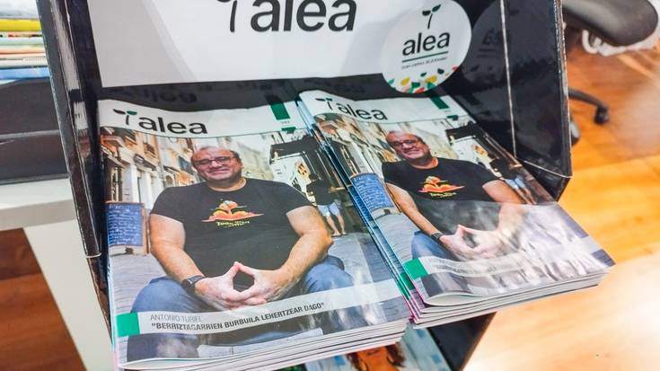 "Antonio Turielek dio hartu behar diren neurriak ez direla bateragarriak kapitalismoarekin"