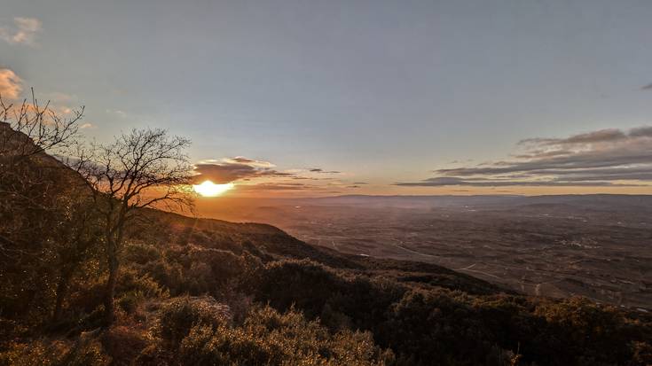 Festa dator, baita zerutik ere