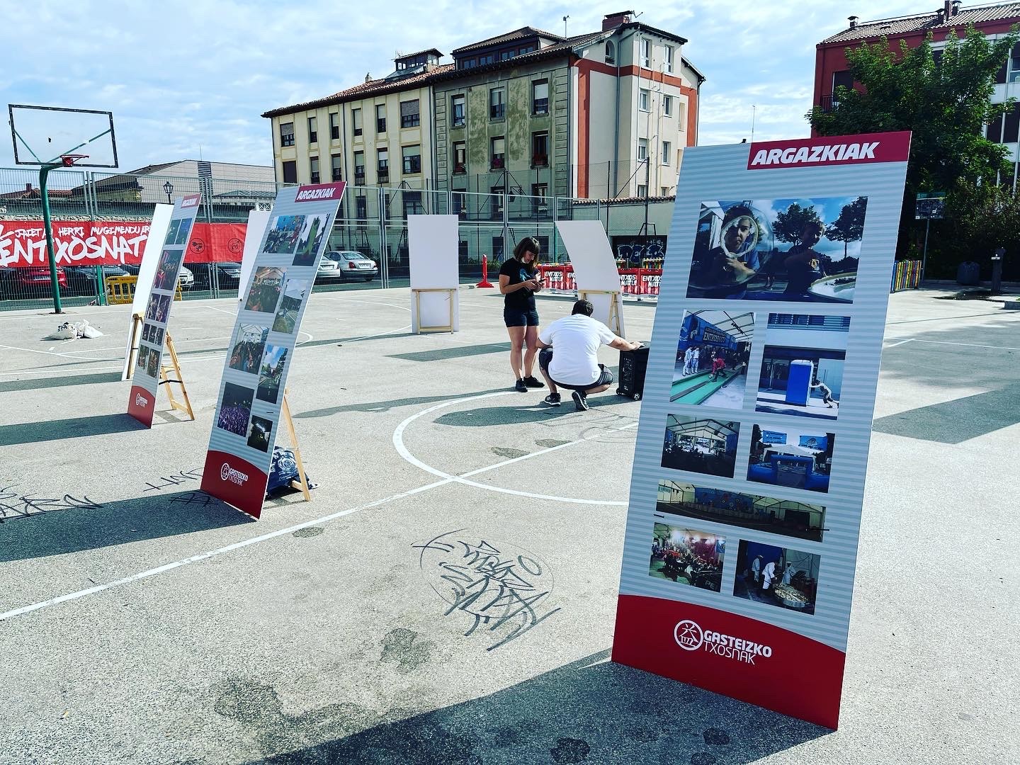 Txosnek ere beren lekua aldarrikatu dute