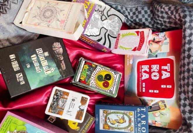 Eroaren ibilbidea. Tarotaren esamesak