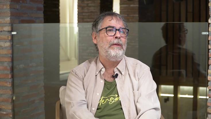 "Euskal hiztunak sortzen ari bagara, hiztunei euskaraz egiteko espazioak eta tresnak eskaini behar zaizkie"