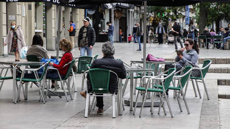 Ostalaritza berrirekitzea baimenduta dago eremu gorrian dauden udalerrietan