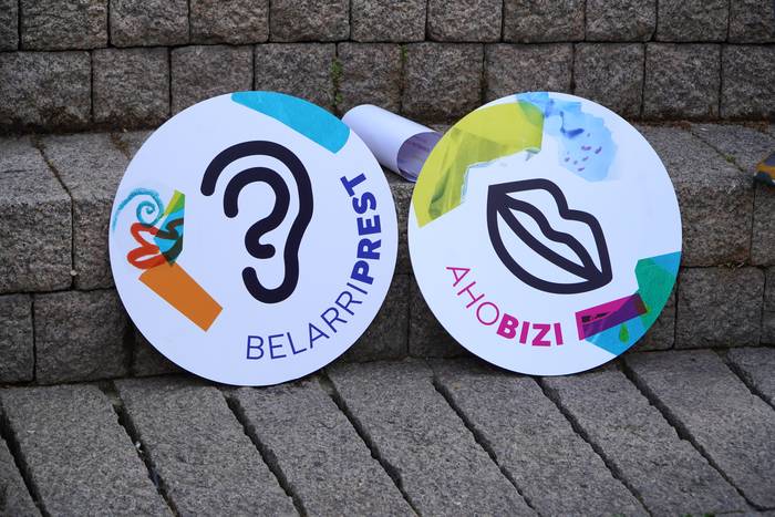 Euskararen aldeko ariketa soziala abian da