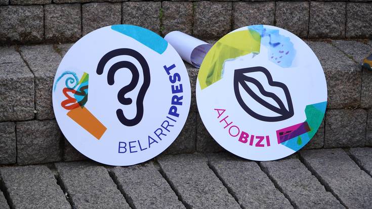Euskararen aldeko ariketa soziala abian da