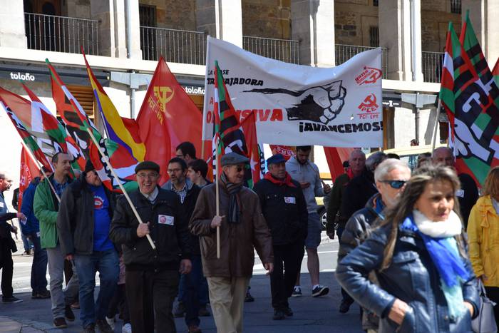 Bi manifestazio egingo dira Gasteizen Maiatzaren Lehenean