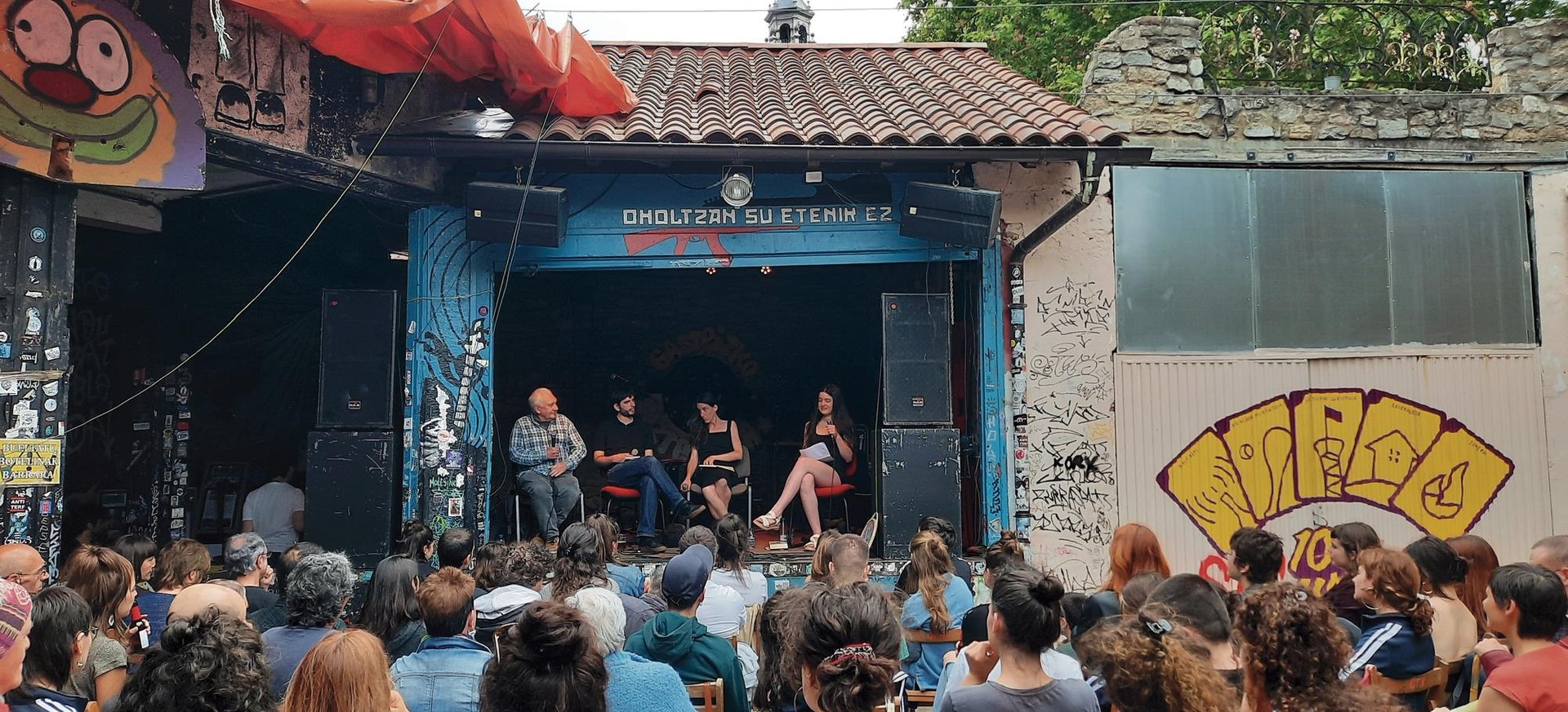 'Poesia mailu bat da' literatura jaialdiaren III. edizioa asteburuan
