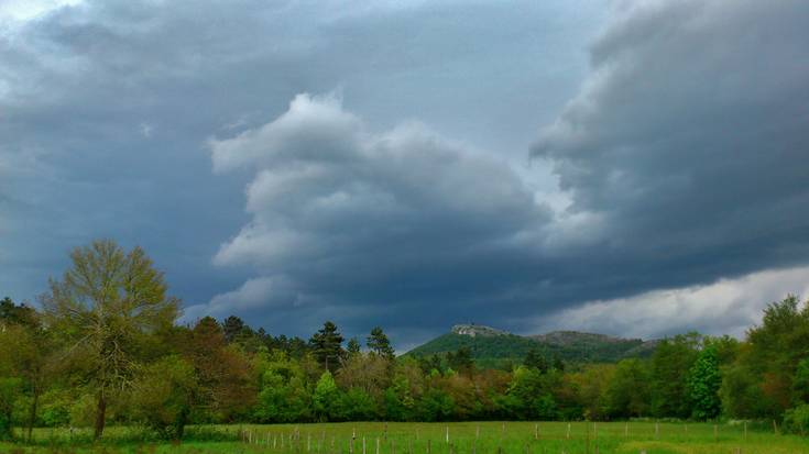 Asteburuan, bide beretik