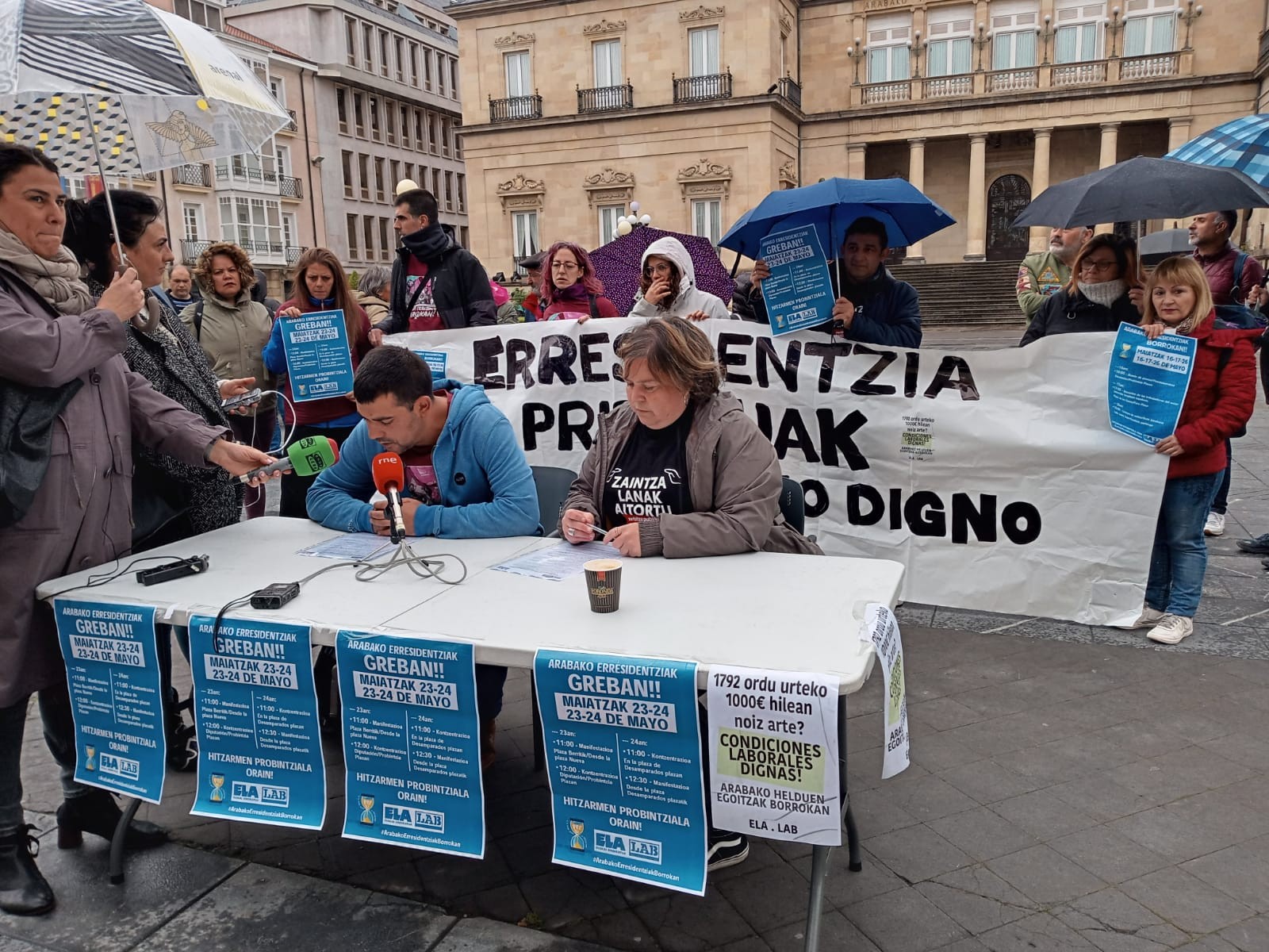 Grebara itzuliko dira Arabako egoitza pribatuetako langileak