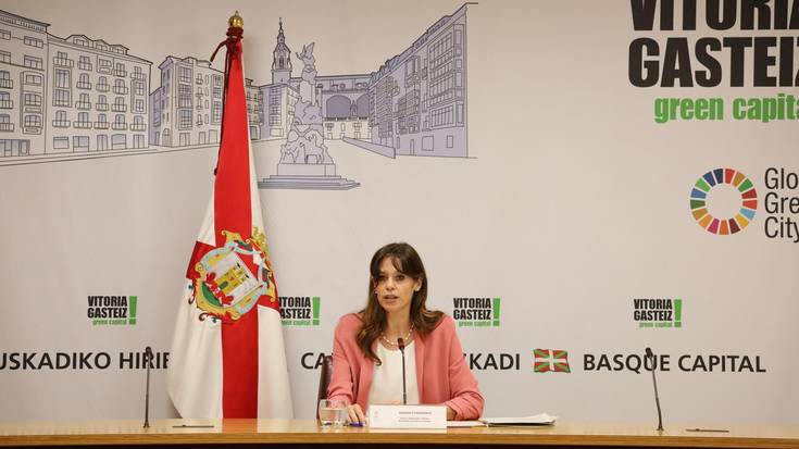 Arana zentroa 200 plazara mugatzeko eskatu du Etxebarriak