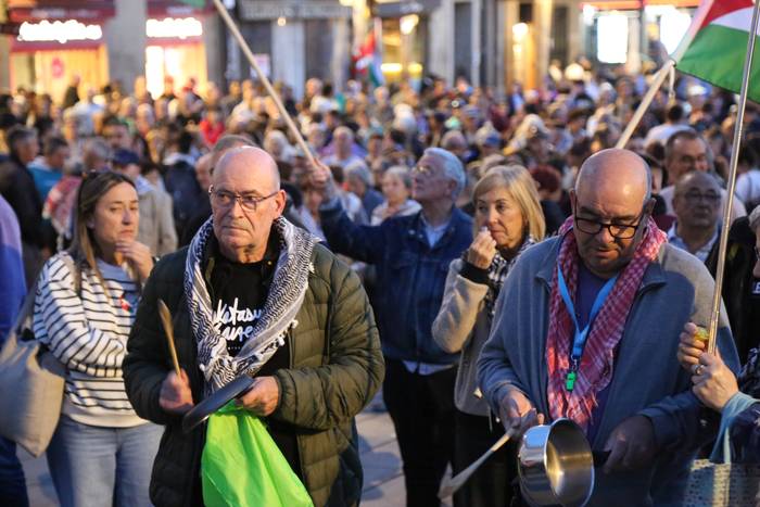 300 euroko isuna Palestinaren aldeko deialdi batengatik