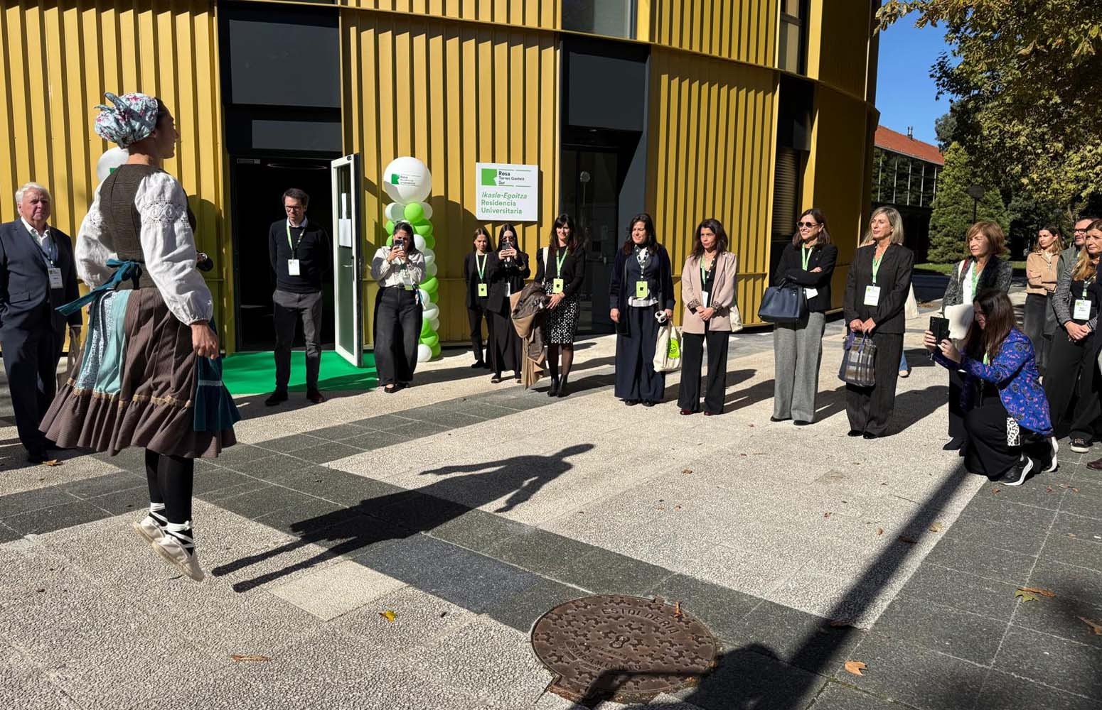 Arabako campuseko ikasleentzako bigarren egoitza inauguratu dute