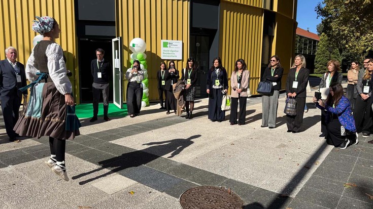 Arabako campuseko ikasleentzako bigarren egoitza inauguratu dute